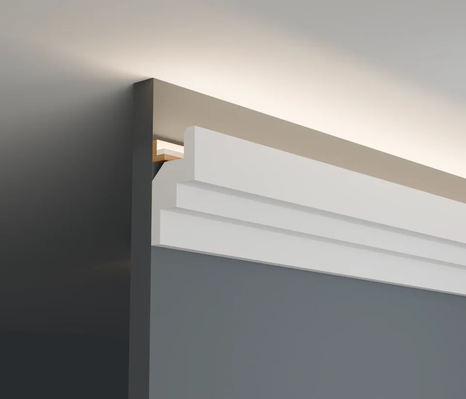 Close-up illustration of the flat bands on the LC-03 moulding beneath indirect lighting.